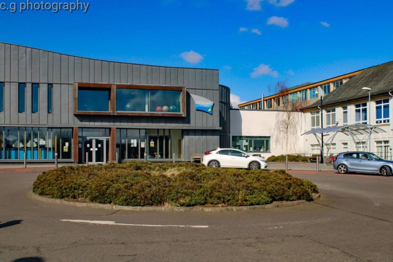 Home From Home Penicuik Exterior foto